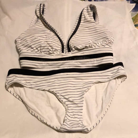 CALIA by Carrie Underwood Other - Calia by Carrie Underwood Striped Bikini